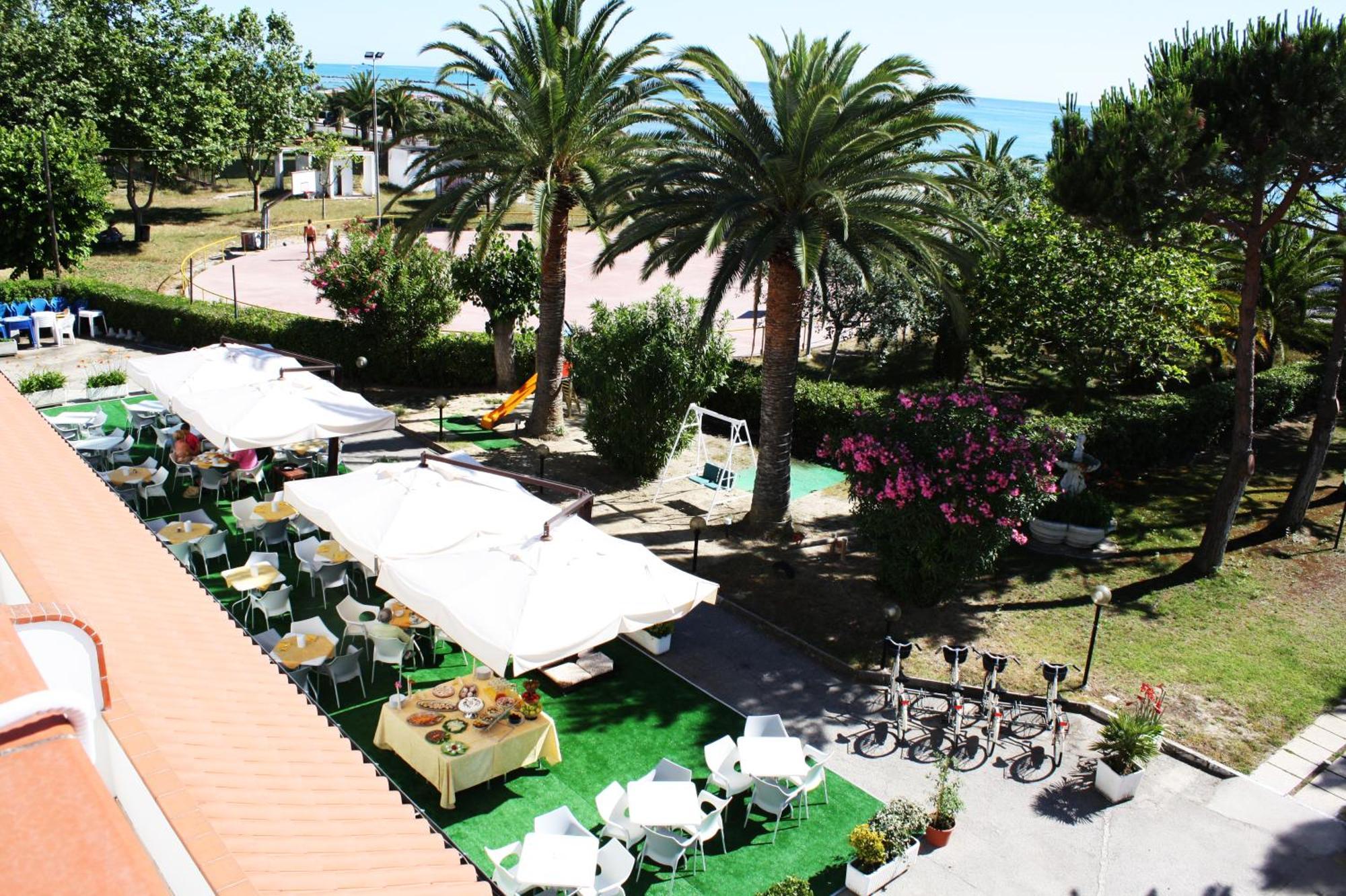 Hotel San Remo Martinsicuro Exterior foto